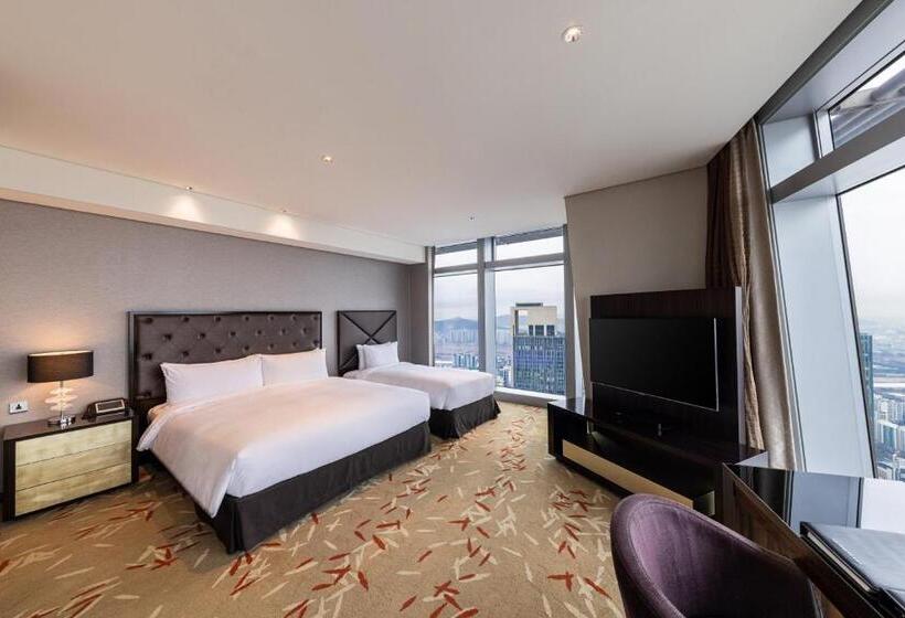 패밀리 스튜디오, Oakwood Premier Incheon