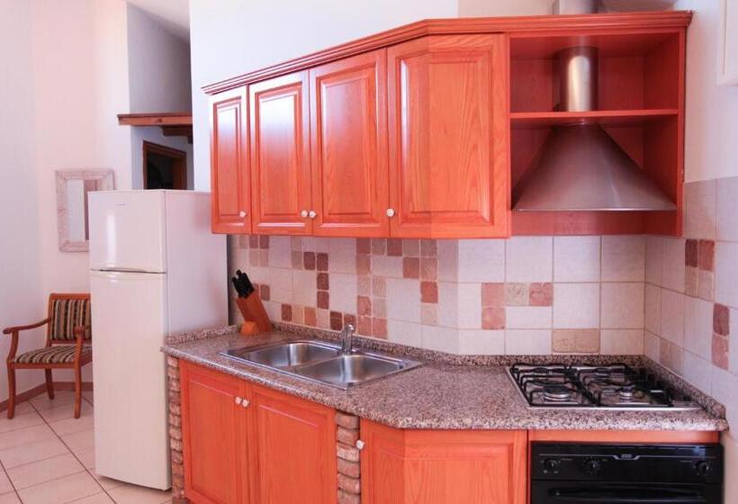 سوئیت 2 خوابه, Locanda Degli Artisti