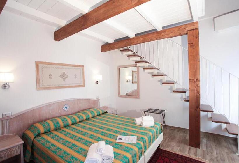 جناح جونيور دوبلكس, Locanda Degli Artisti