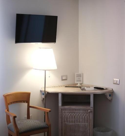 جناح جونيور دوبلكس, Locanda Degli Artisti