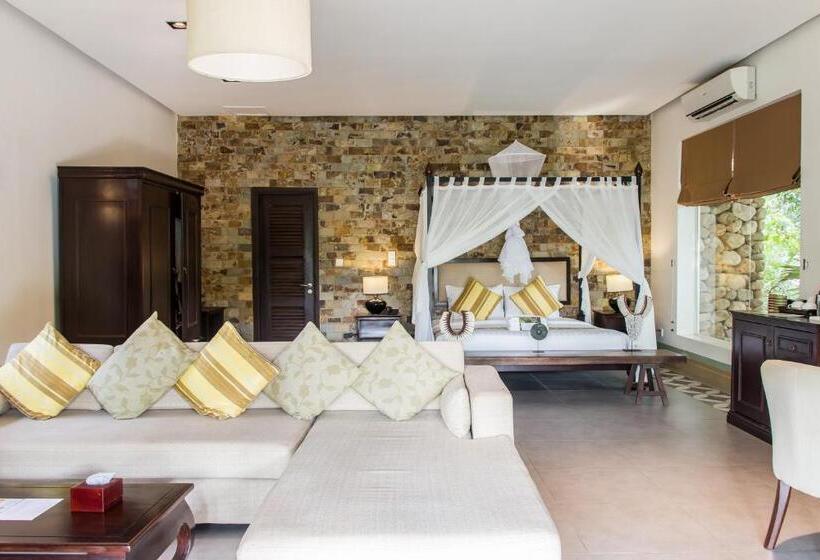 جناح جونيور, Samanea Beach Resort & Spa