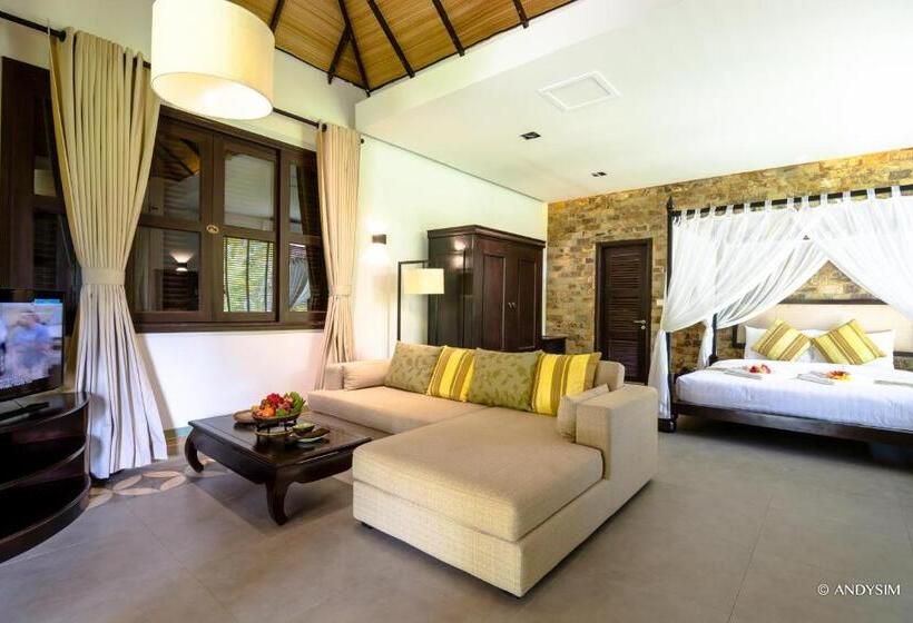 جناح جونيور, Samanea Beach Resort & Spa