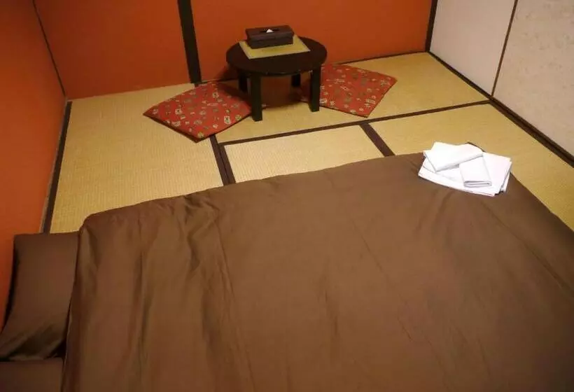 バスルーム共有のシングルスタンダード, Jhoppers Hiroshima Guesthouse