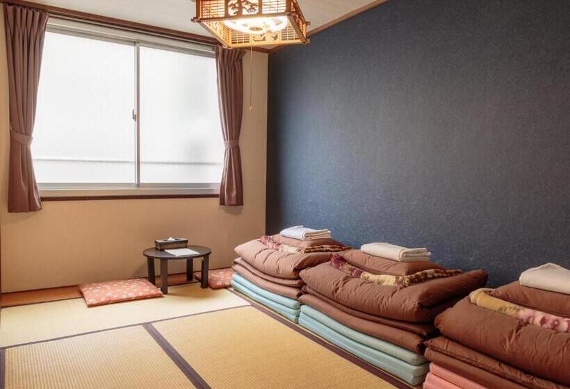 带共用浴室的标准房间, Jhoppers Hiroshima Guesthouse