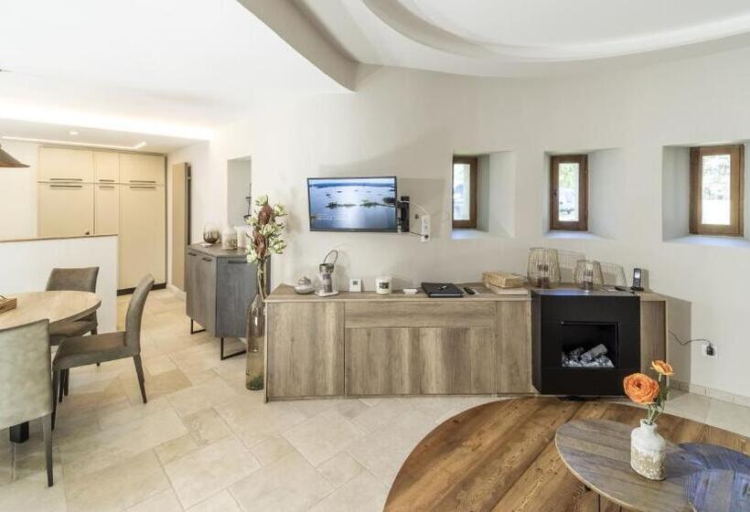 Семейное Студио, Château Et Golf De Taulane