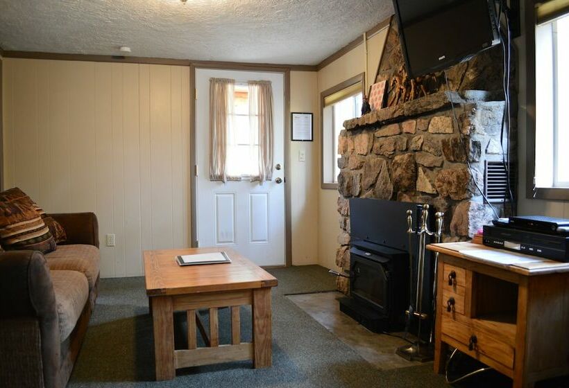 كابينة, Daven Haven Lodge & Cabins