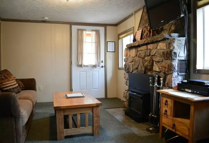 キャビン, Daven Haven Lodge & Cabins