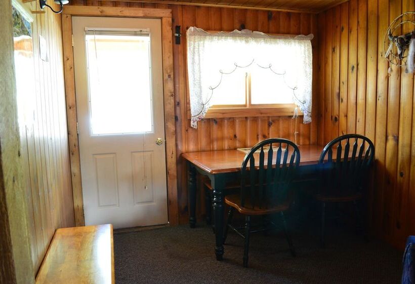 كابينة, Daven Haven Lodge & Cabins