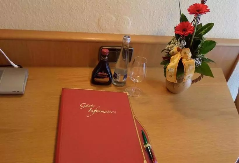 اتاق استاندارد با بالکن, Gasthof Blume