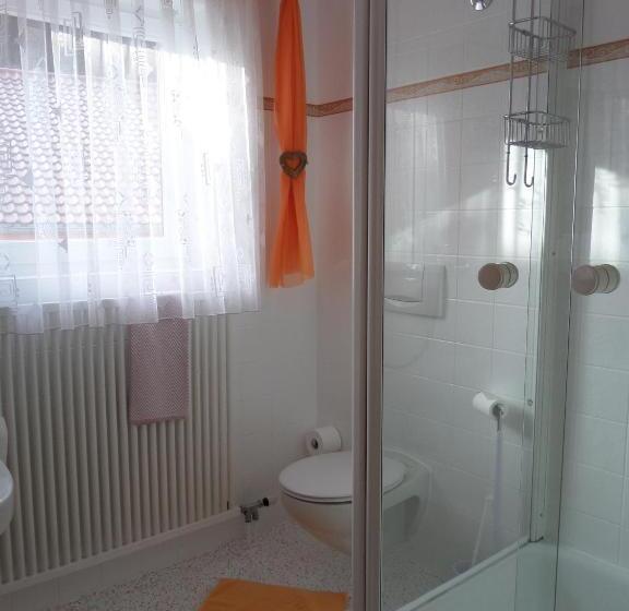 小型套房, Gasthof Blume