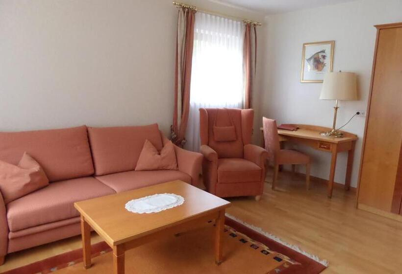 两卧家庭套房, Gasthof Blume