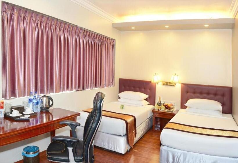 Superior Room City View