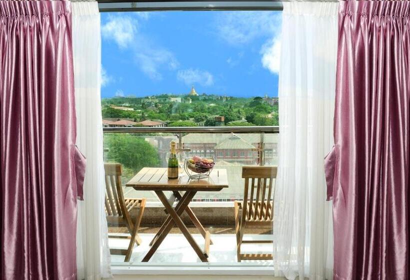 سوییت جونیور, Grand United Ahlone Branch