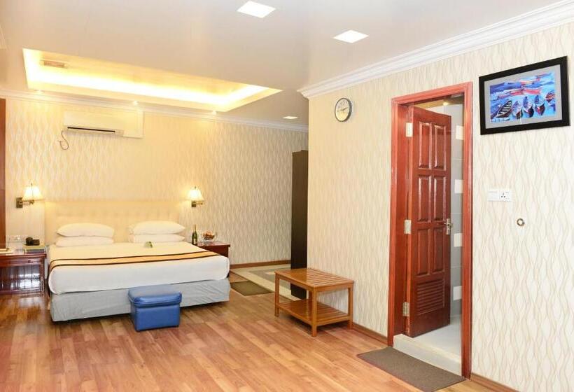 سوییت اجرایی, Grand United Ahlone Branch