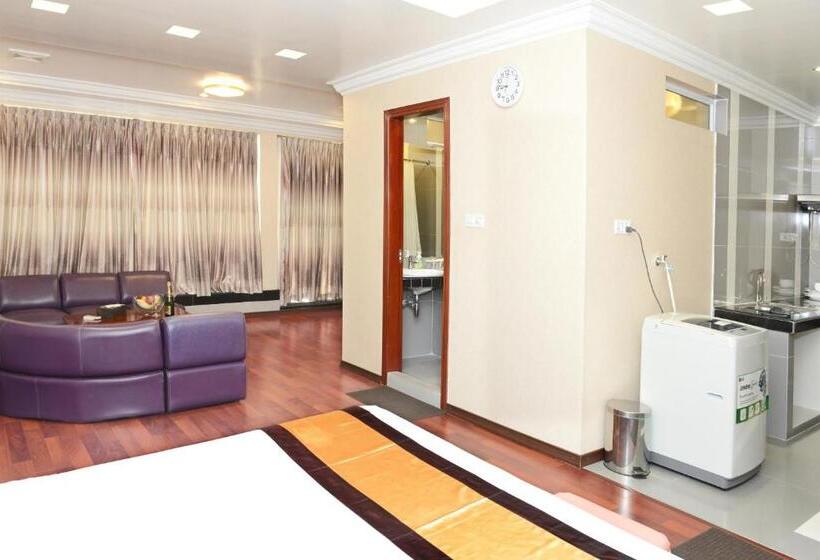 سوییت, Grand United Ahlone Branch