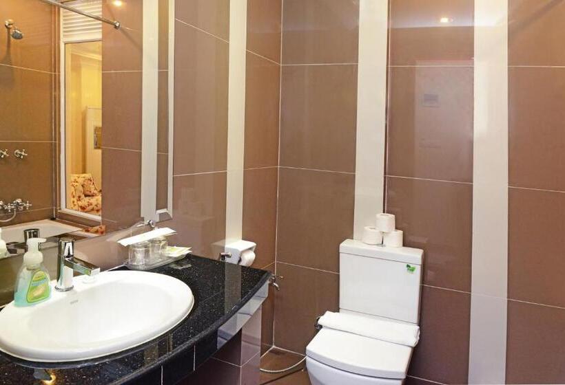 سوییت, Grand United Ahlone Branch