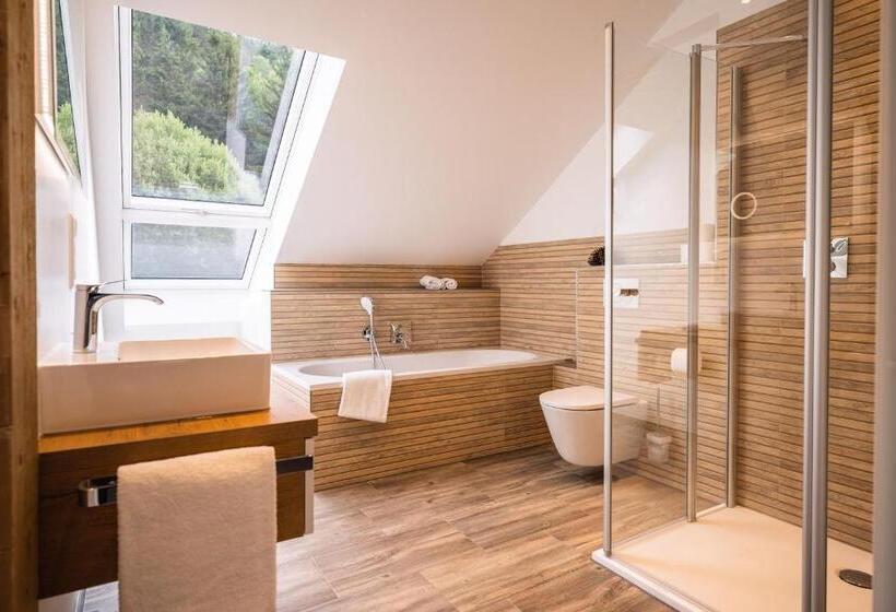 סוויטה נוף להרים, Großbach