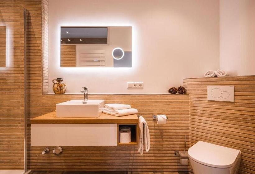 סוויטת ג'וניור נוף הרים, Großbach