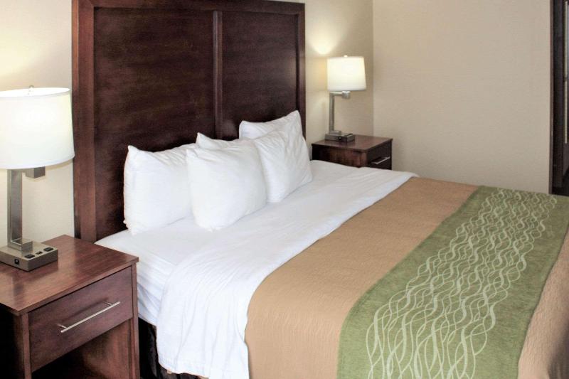 스위트, Holiday Inn Express Hotels & Suites Loma Linda, An Ihg