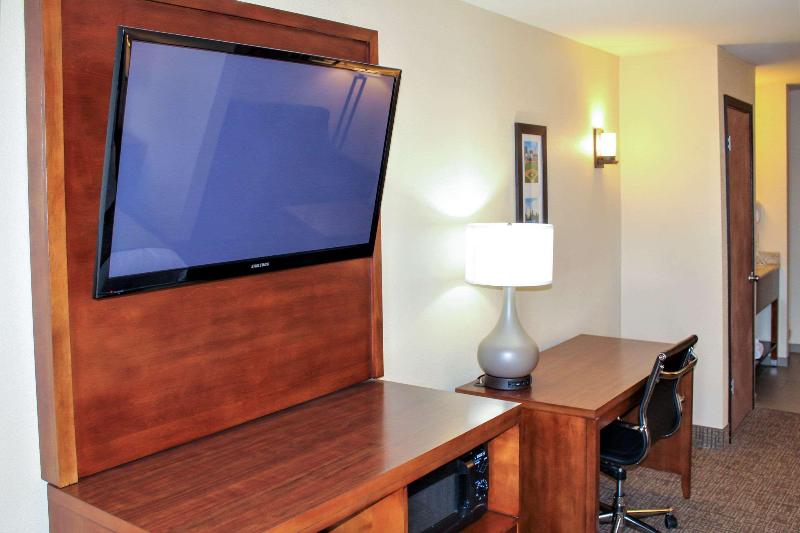 스위트, Holiday Inn Express Hotels & Suites Loma Linda, An Ihg