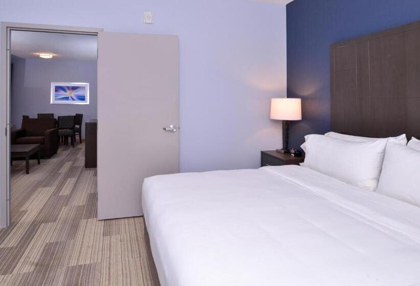 이그제큐티브 스위트, Holiday Inn Express Hotels & Suites Loma Linda, An Ihg