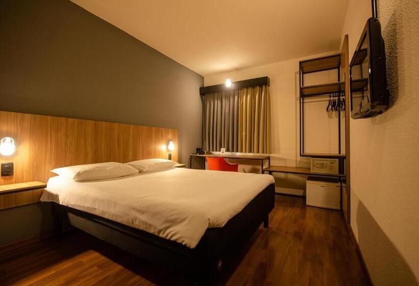 Номер Стандарт, Ibis Betim