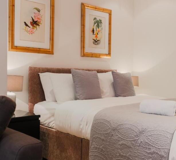 豪华工作室, Stayinn Monument