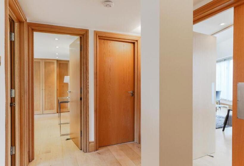 带1个卧室的顶楼公寓, Stayinn Monument