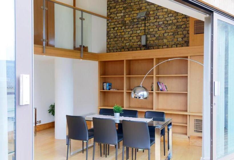 带1个卧室的顶楼公寓, Stayinn Monument