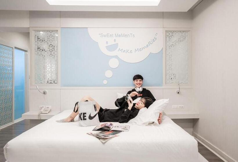 패밀리 룸, The Tint At Phuket Town   Sha Plus