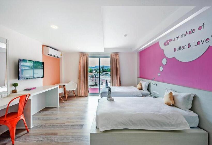 디럭스 룸, The Tint At Phuket Town   Sha Plus