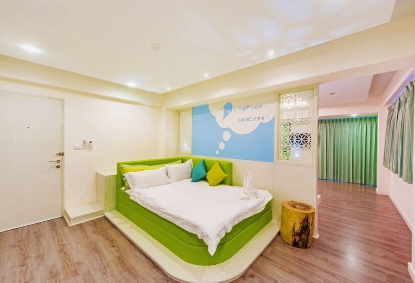 패밀리 룸, The Tint At Phuket Town   Sha Plus