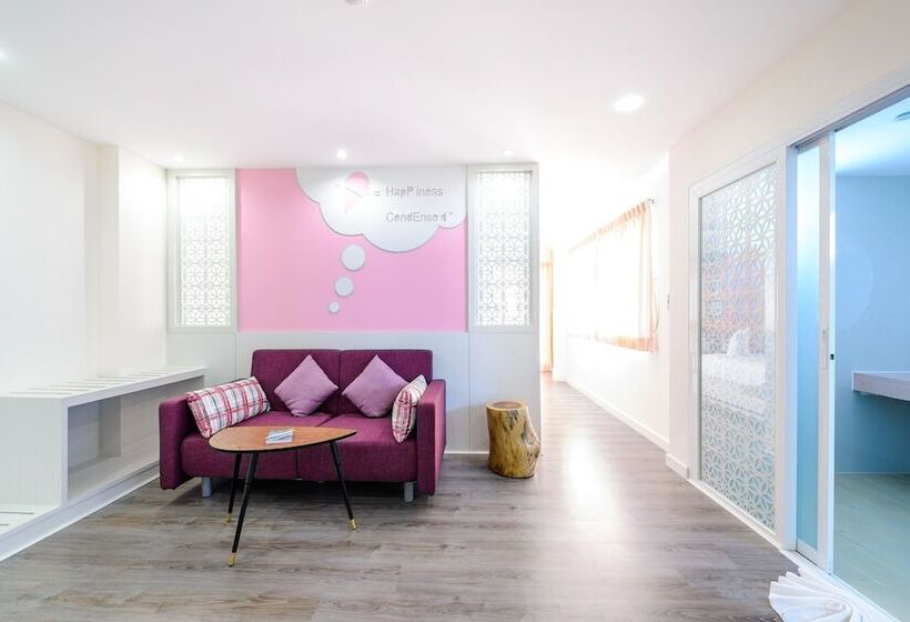 패밀리 룸, The Tint At Phuket Town   Sha Plus