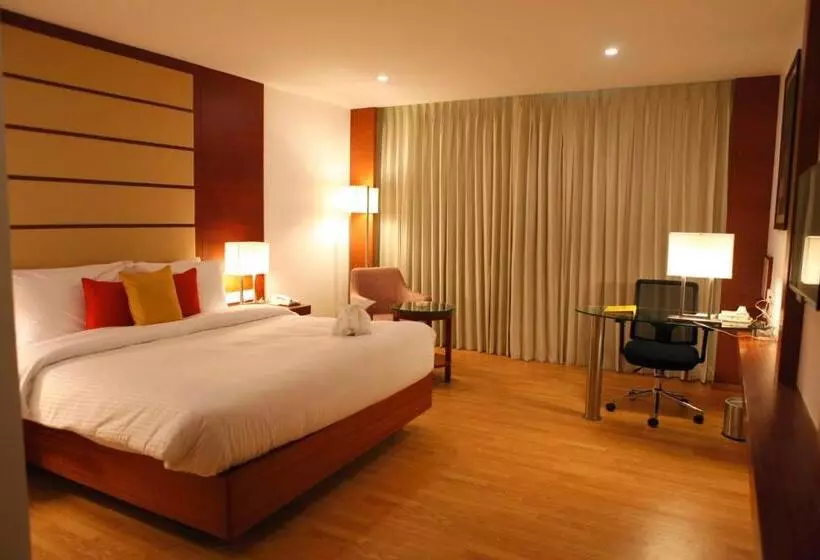 ビジネスルーム, Lemon Tree Hotel Shimona Chennai