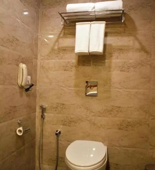 ビジネスルーム, Lemon Tree Hotel Shimona Chennai