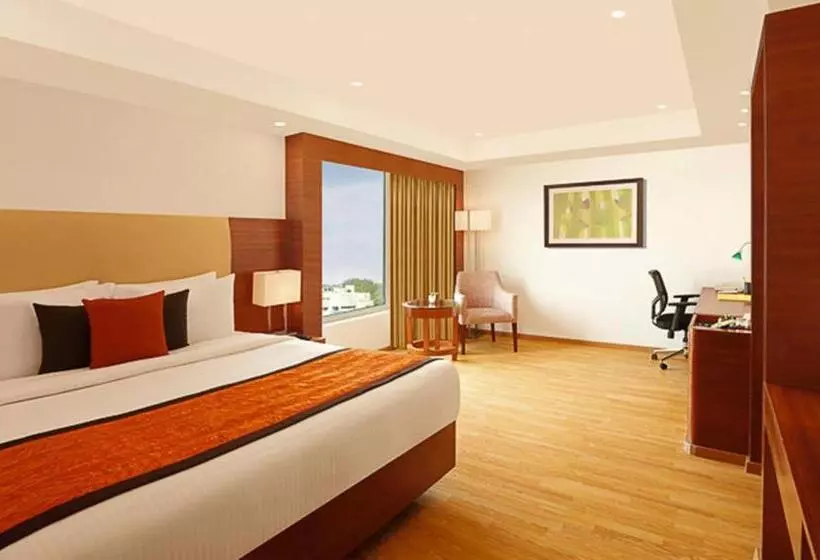 エクゼクティブスイート, Lemon Tree Hotel Shimona Chennai