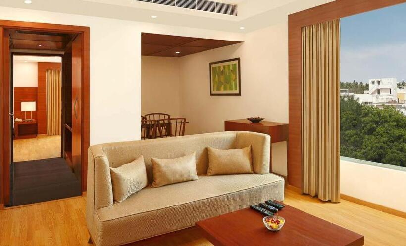 行政套房, Lemon Tree Hotel Shimona Chennai