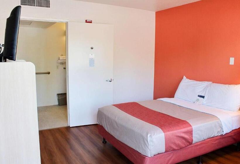 Номер Стандарт Адаптированный для Инвалидов, Motel 6 Atascadero, Ca