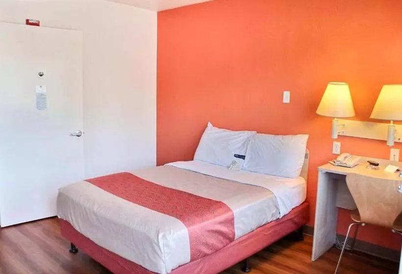 Standard-huone, Motel 6 Atascadero, Ca