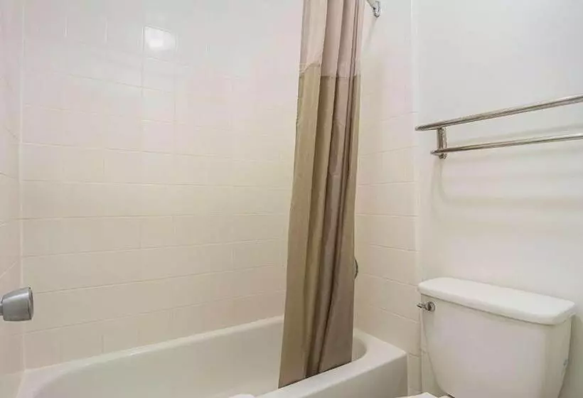 اتاق استاندارد با تخت بزرگ, Motel 6 Gainesville, Ga