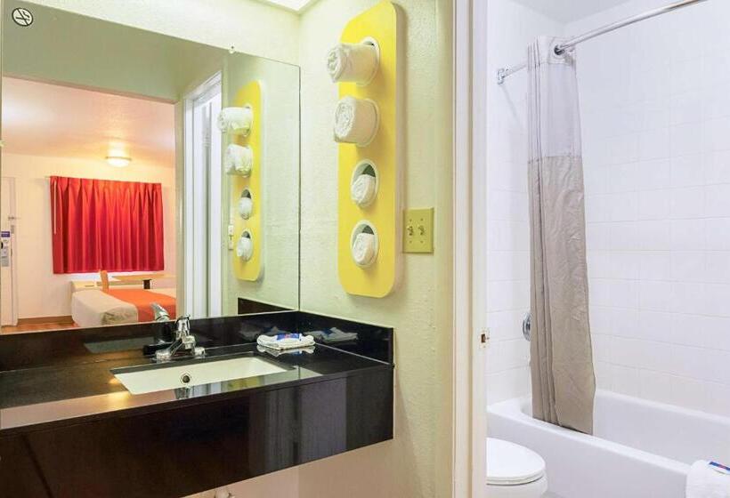 חדר סטנדרט עם מיטת קינג, Motel 6 Gainesville, Ga