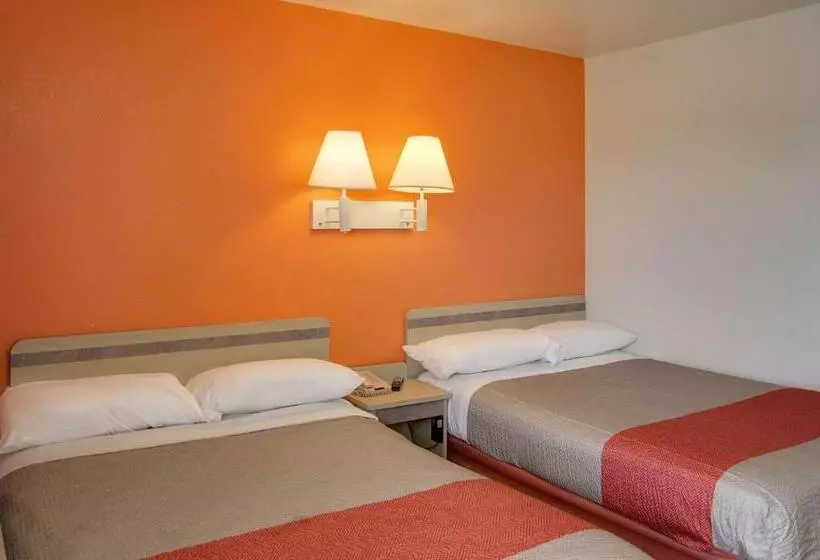 身障者適用スタンダードルーム, Motel 6 Gulfport, Ms Airport