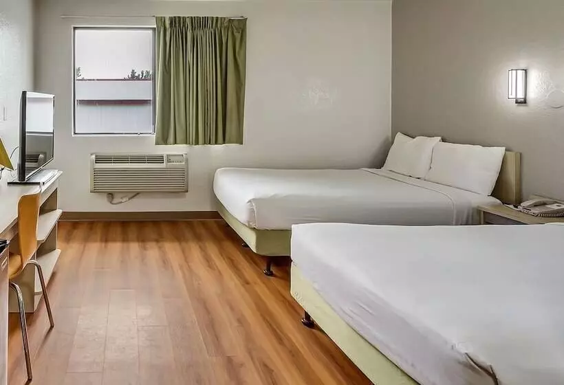 ２ダブルベッドのスタンダードルーム, Motel 6 Ogden, Utdowntown