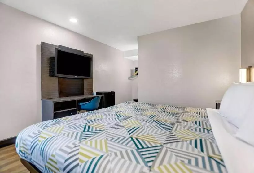 キングサイズベッドのデラックスルーム, Motel 6 San Bernardino, Ca North