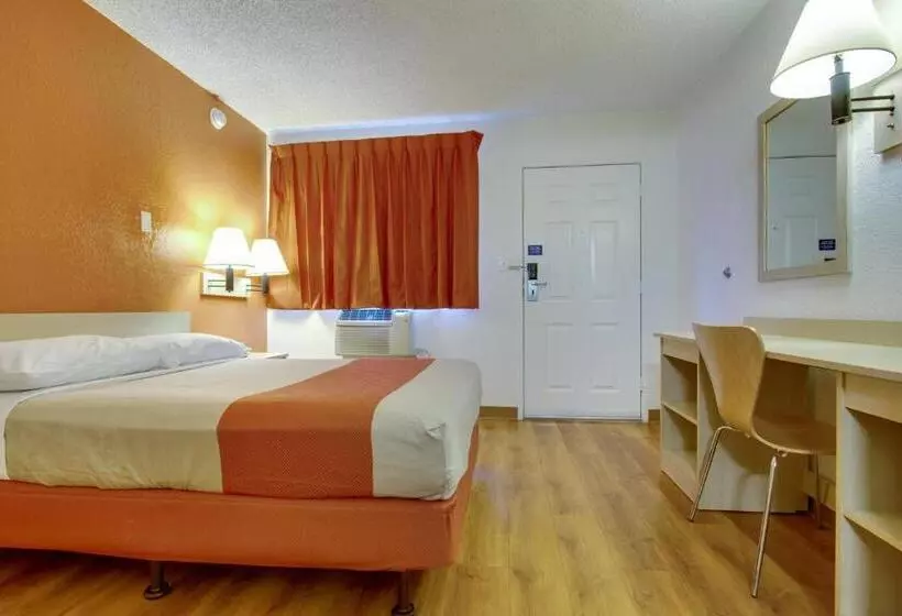 身障者適用スタンダードルーム, Motel 6tempe, Az Scottsdale South