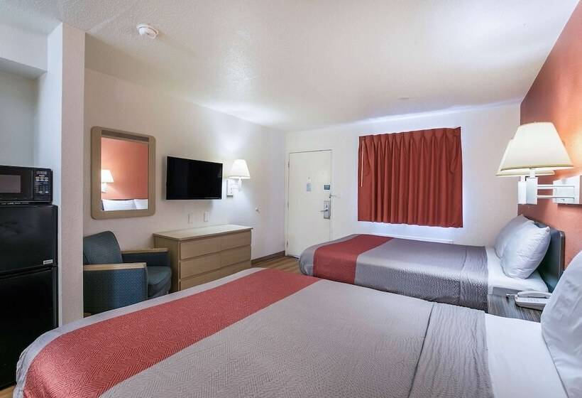 Номер Deluxe, Motel 6 dothan, Al