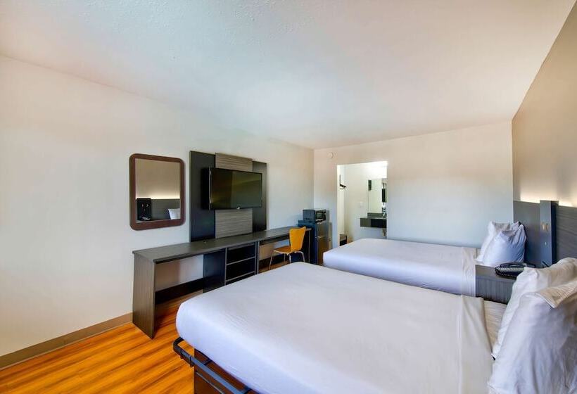 חדר סטנדרט שתי מיטות זוגיות, Motel 6 Gainesville, Ga