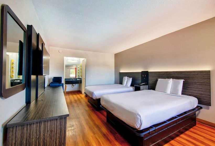חדר סטנדרט שתי מיטות זוגיות, Motel 6 Gainesville, Ga