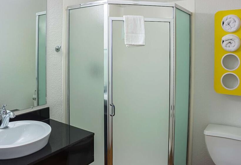 Номер Стандарт 2 Двуспальные Кровати, Motel 6porterville, Ca