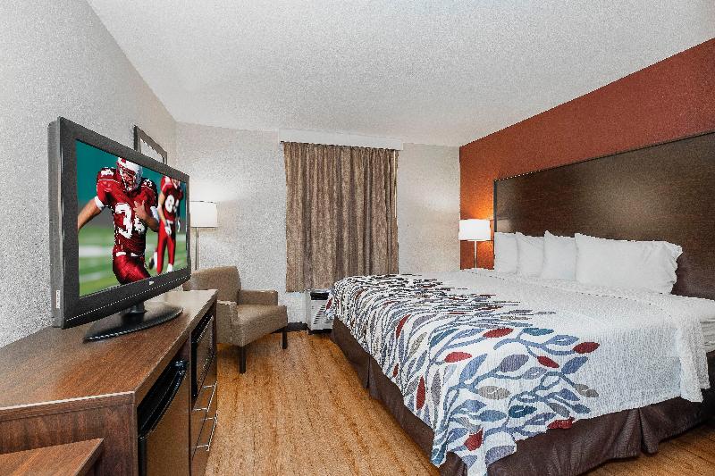 キングサイズベッドのデラックスルーム, Red Roof Inn Roanoke Rapids